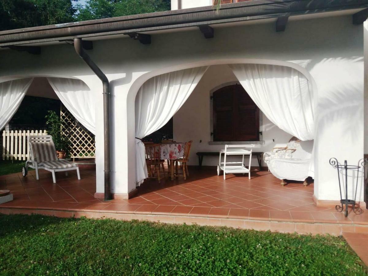 Villa Da Adria Al Corvenale - Casa Vacanze Carrara - Extérieur photo