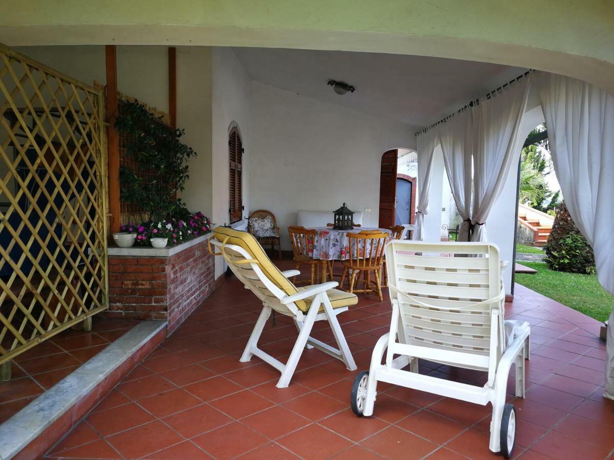 Villa Da Adria Al Corvenale - Casa Vacanze Carrara - Extérieur photo